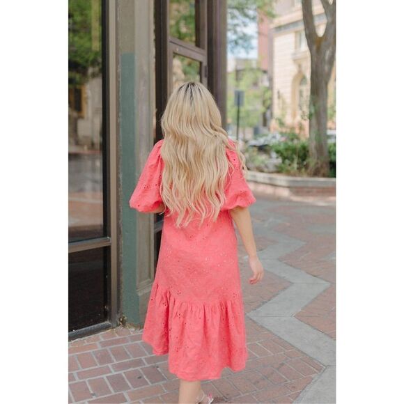 ✨AMORA RED EYELET EMBROIDERED MIDI DRESS✨ - Picture 8 of 10